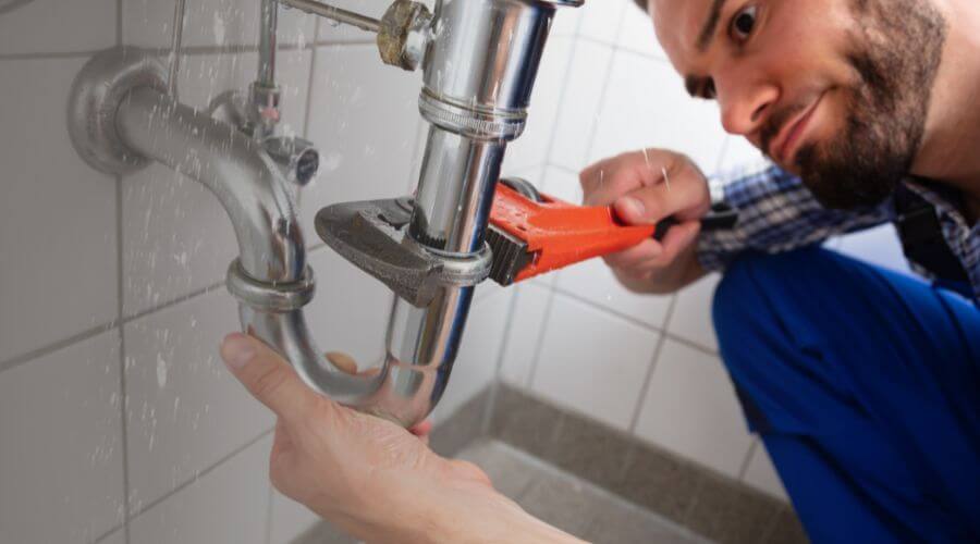 Local expert plumbing services in Moundridge, KS